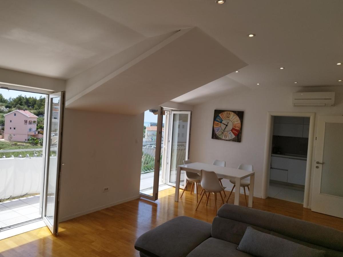 Apartment Nina *